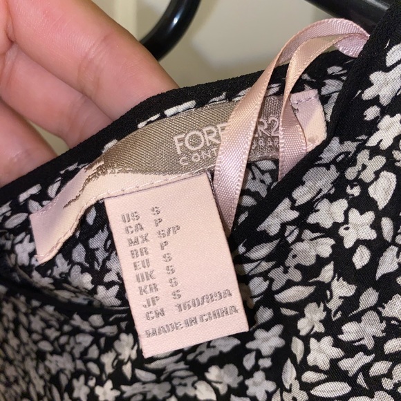 DRESS BUNDLE - Picture 5 of 11